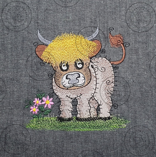 RAGGY HIGHLAND COW COO Machine Embroidery Design