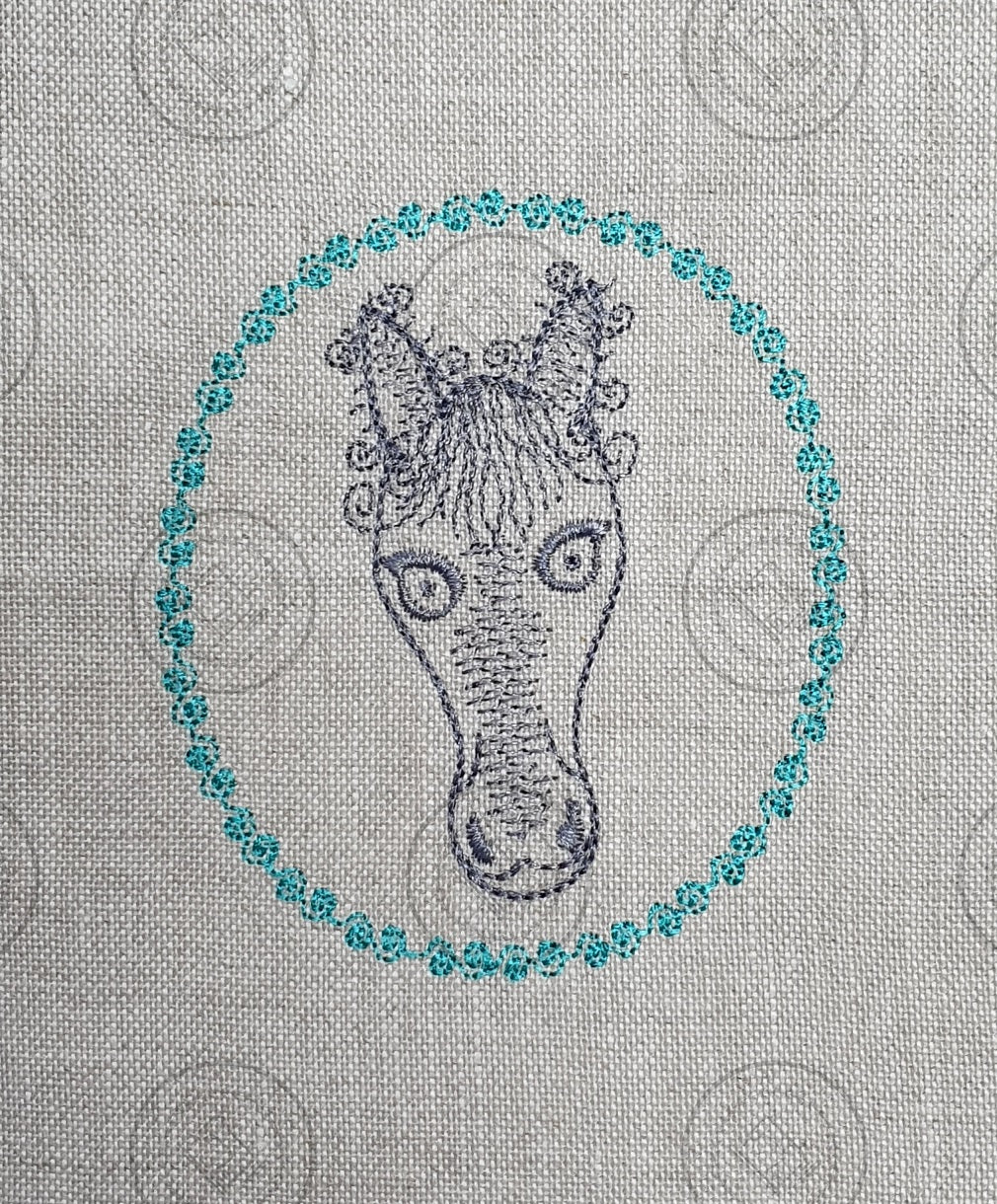SKETCH CAMEO HORSE EMBROIDERY DESIGN - SC01 3.5 x 4