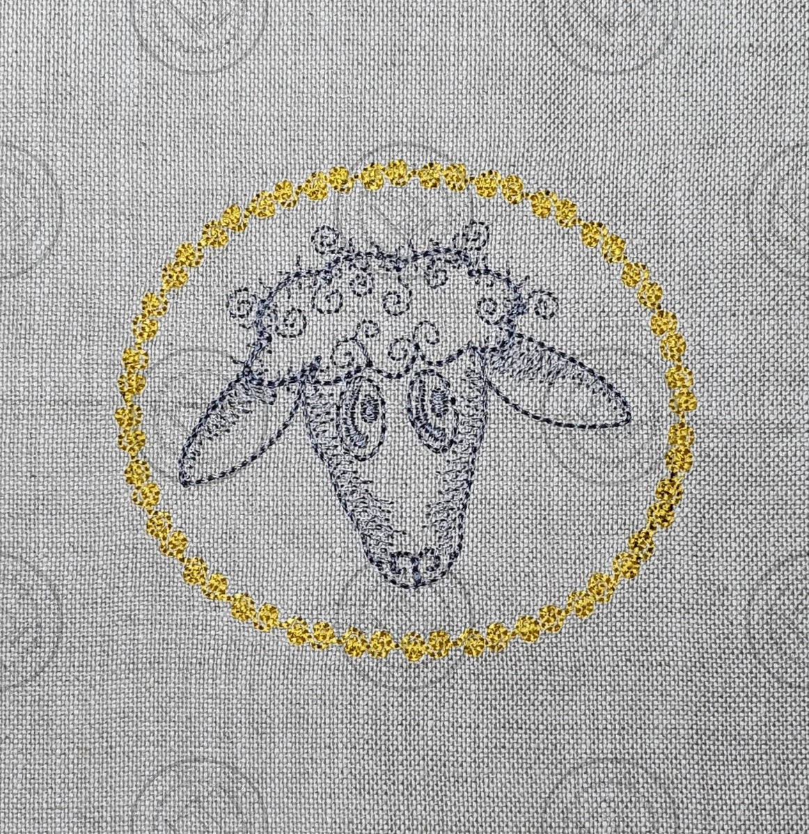 SKETCH CAMEO SHEEP Embroidery Design- SC03 3.5 x 4
