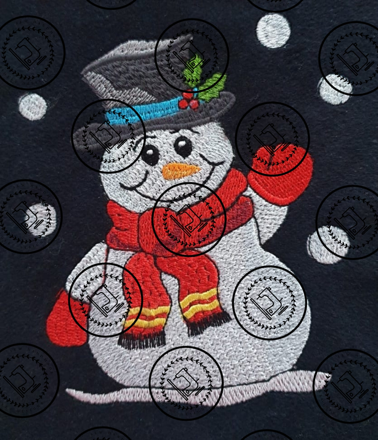 SNOWMAN Embroidery Design - OSM21 5.25 x 6.25