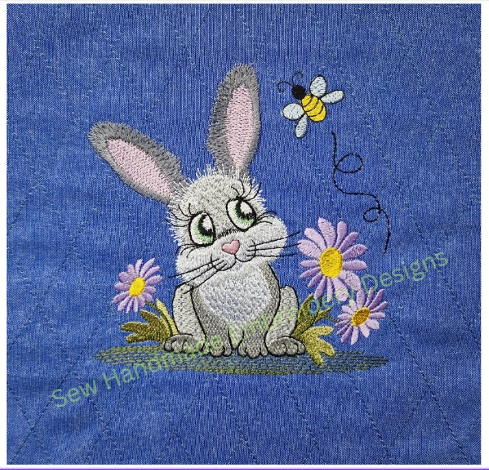 BUNNY RABBIT and BUMBLE BEE Machine Embroidery Design