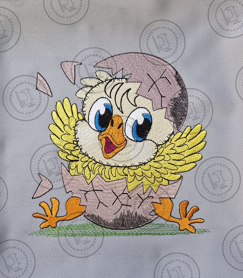 CRACKING EASTER EGG CHICK CHICKEN Machine Embroidery Design