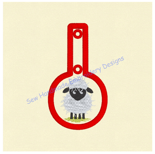 IN THE HOOP - ITH - KF5 - KEY FOB LITTLE SHEEP Machine Embroidery Design