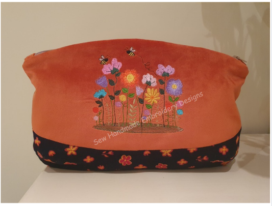 PRETTY FLOWERS FLORAL BLOOMS Machine Embroidery Design