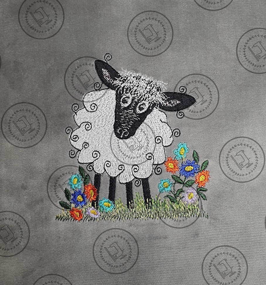 RAGGY FLUFFY LAMB SHEEP Machine Embroidery Design