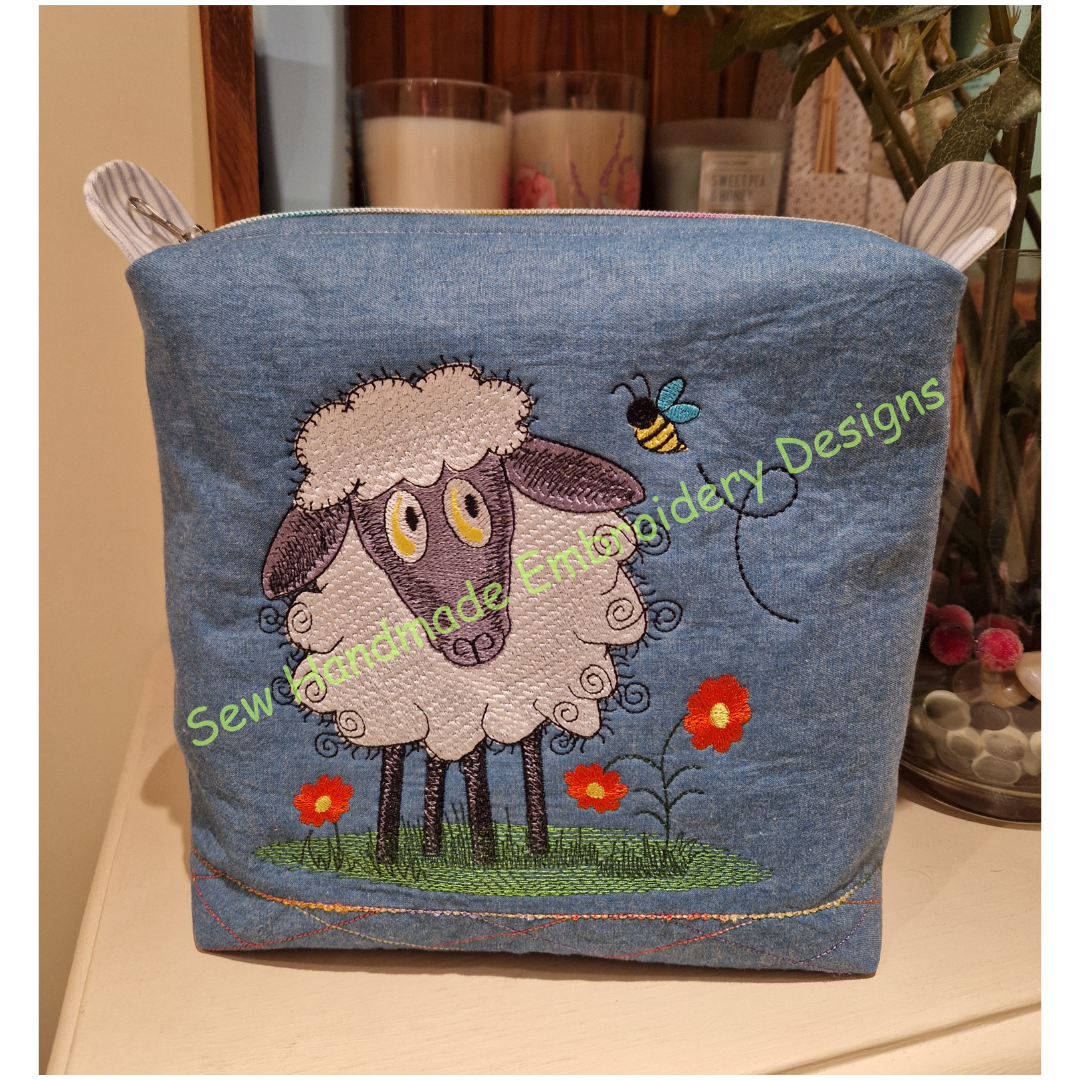 RAGGY SHEEP Machine Embroidery Design
