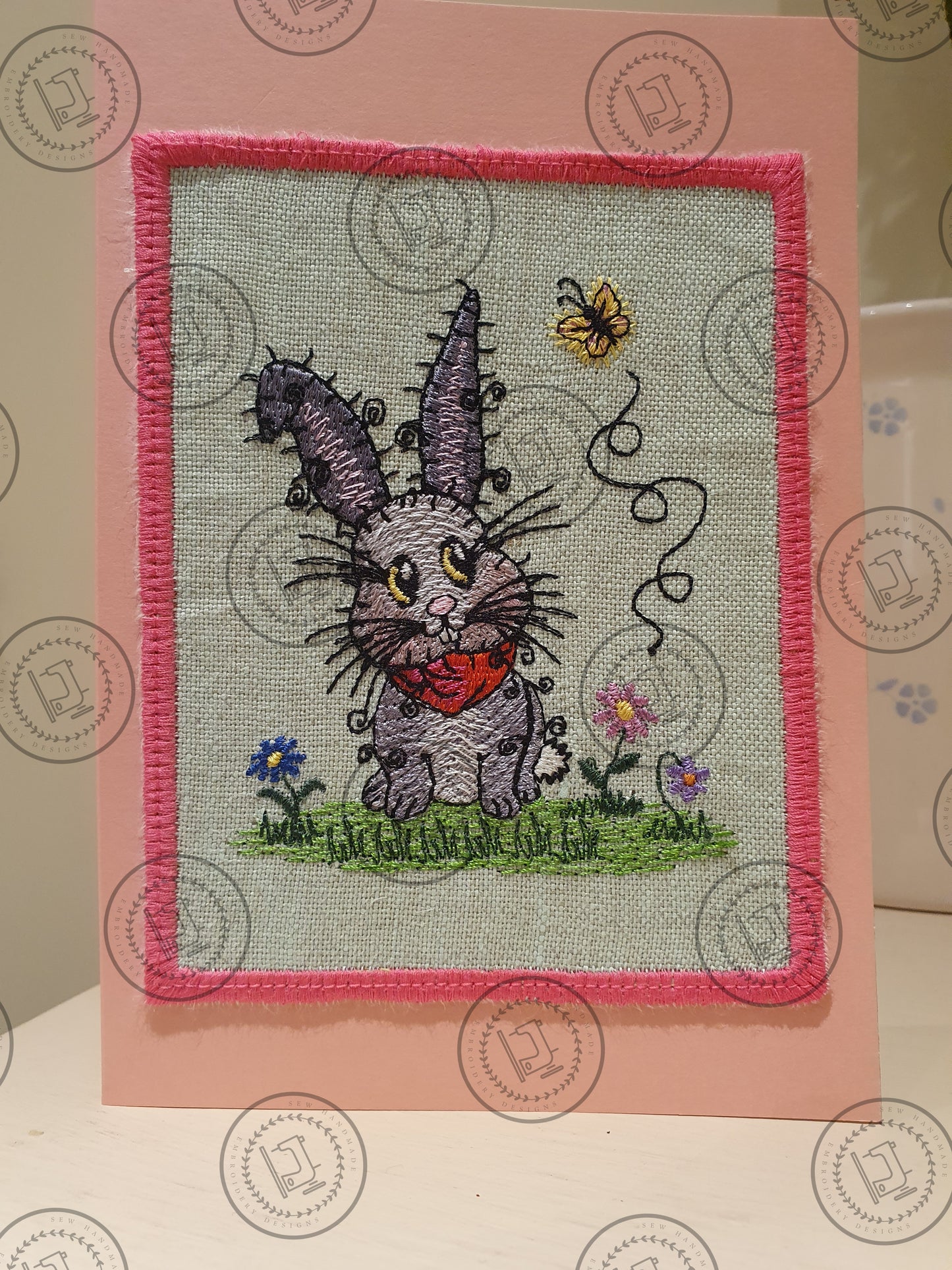 RAGGY BUNNY RABBIT Machine Embroidery Design