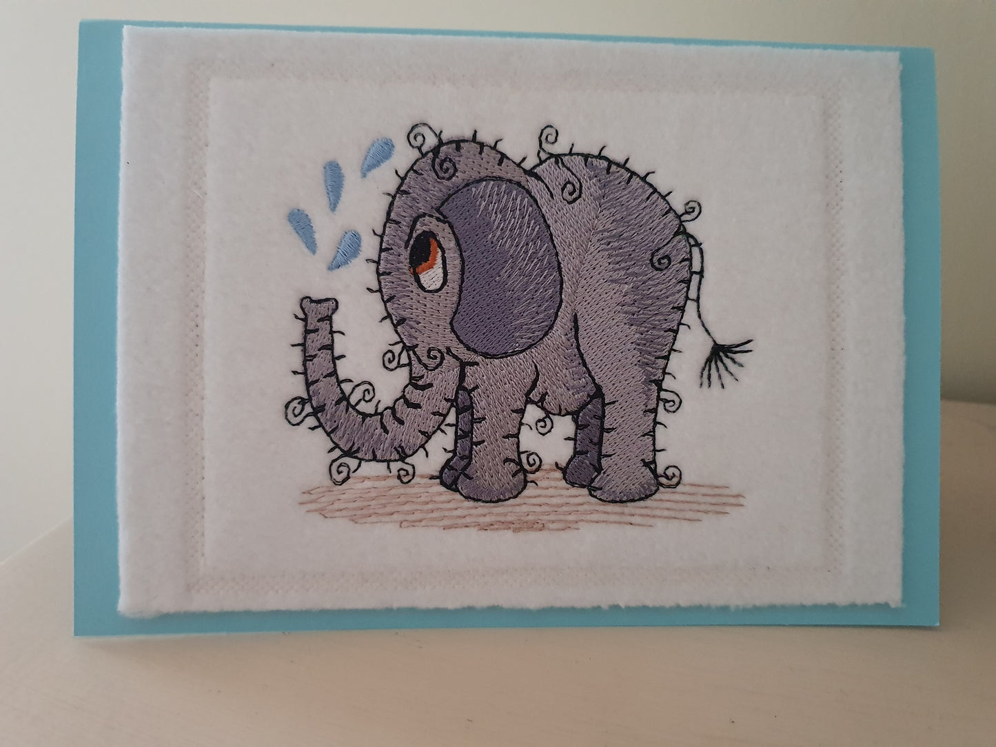 RAGGY ELEPHANT Machine Embroidery Design