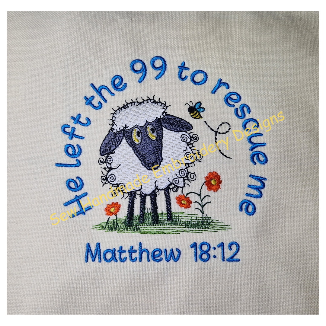 instant download pattern - raggy sheep standing in grass with ditsy flowers and watching a bumble bee